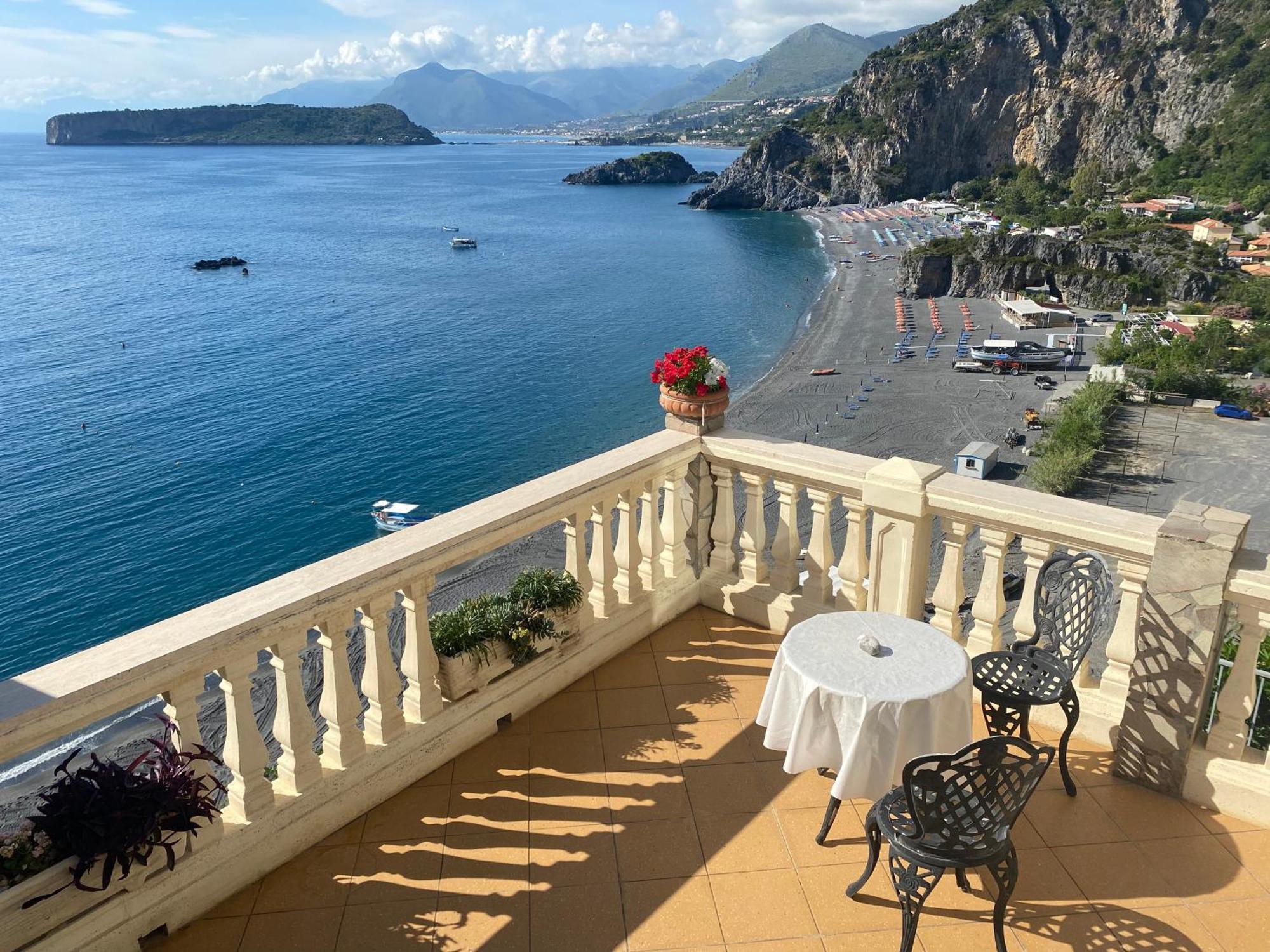 B&B Villa La Petra San Nicola Arcella Exteriör bild